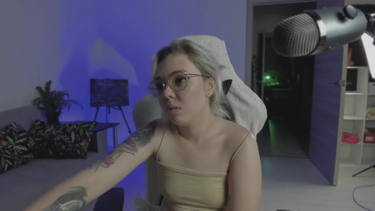 AnyaTaylorJoy_ Adult Chat August 18, 2025