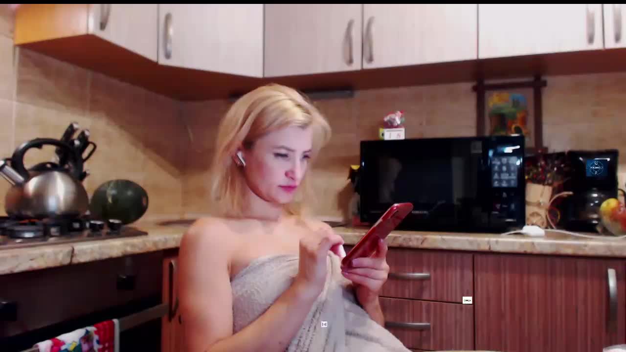 Ale4kaxx Adult Chat August 18, 2025