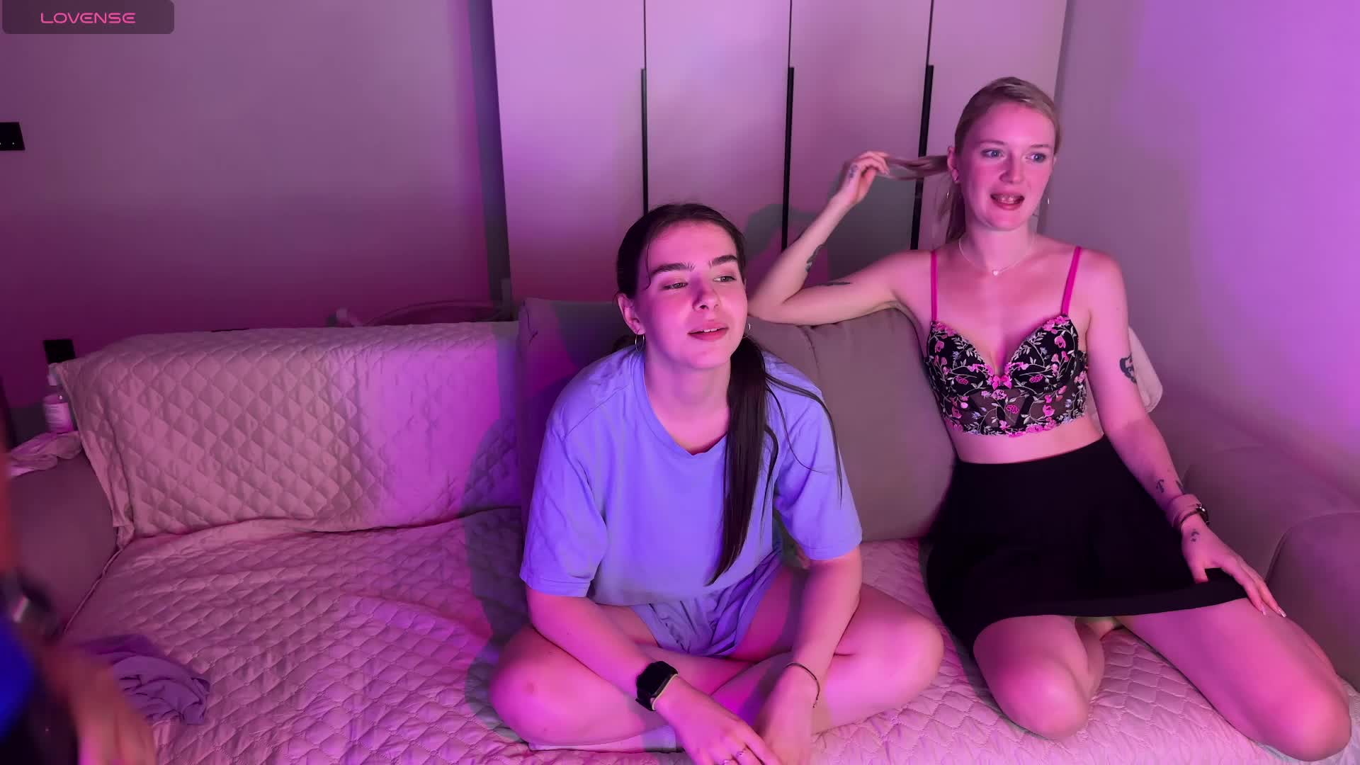 Maliinaa Adult Chat August 18, 2025