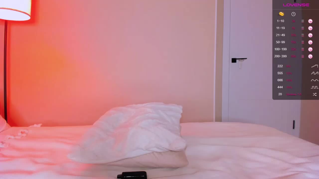 Tina_may Adult Chat August 18, 2025