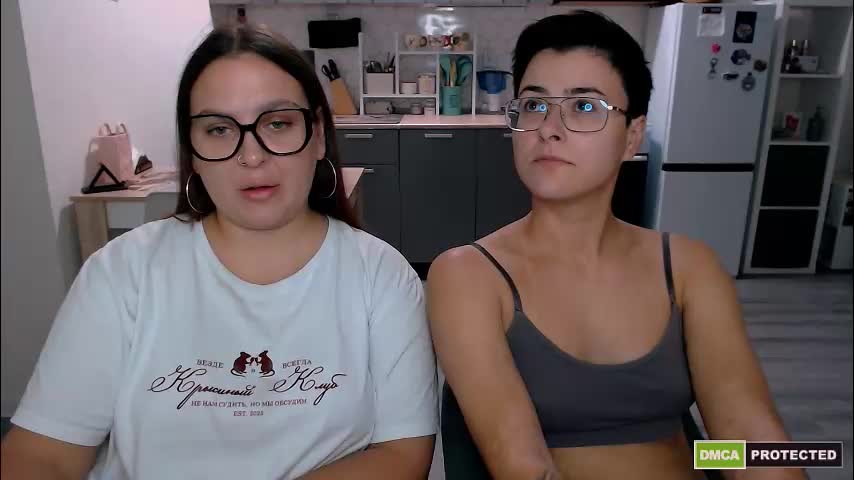 chloe_x_ Adult Chat August 18, 2025