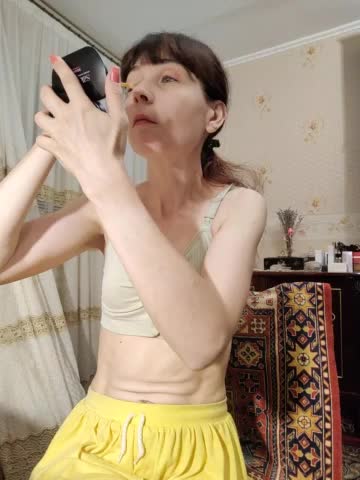 caroliiine Adult Chat August 18, 2025