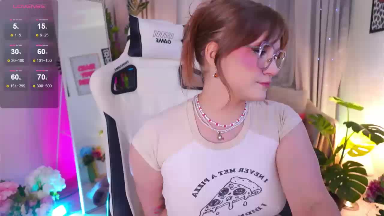 CrazyWine Adult Chat August 18, 2025