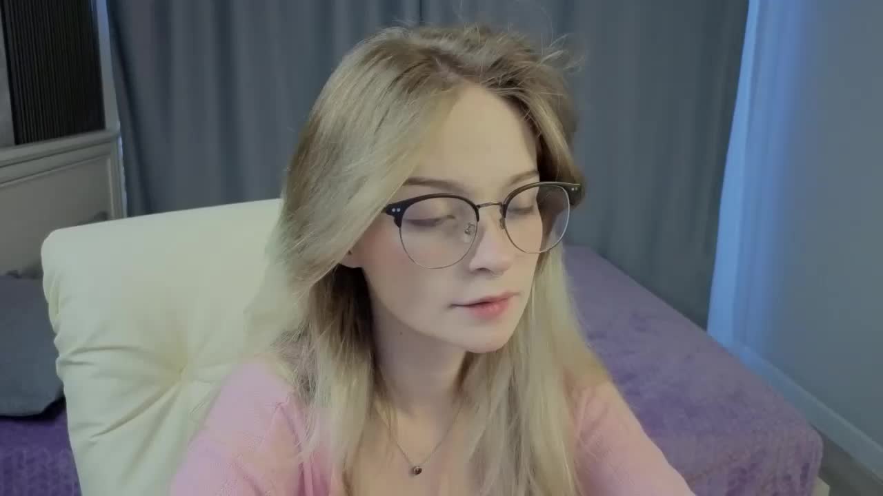 vialeta-baby Adult Chat August 18, 2025