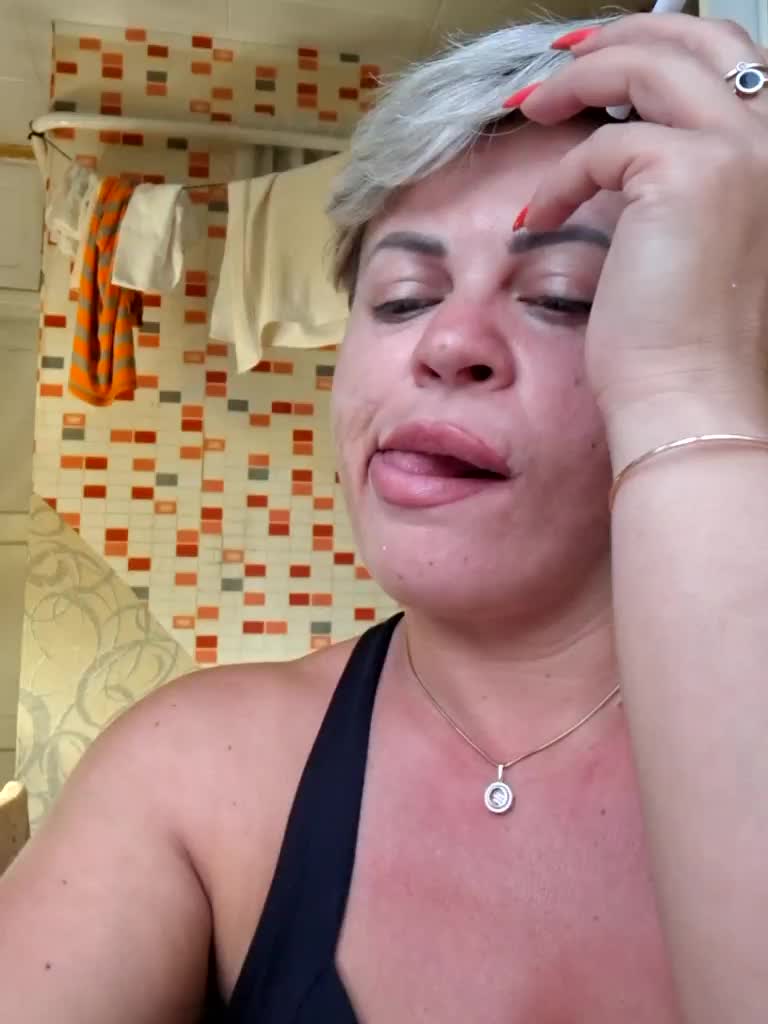 murr-kitty Adult Chat August 18, 2025