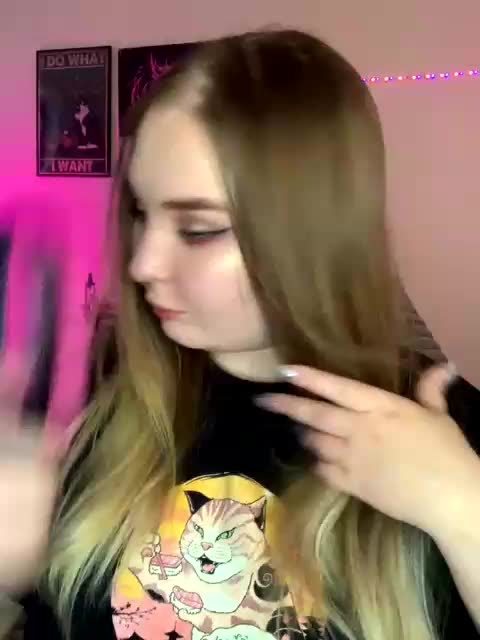 Greeenfriends6969 Adult Chat August 18, 2025