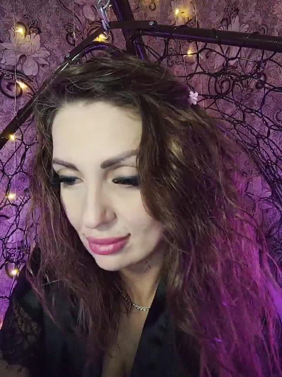 SexyKitty75-1 Adult Chat August 18, 2025