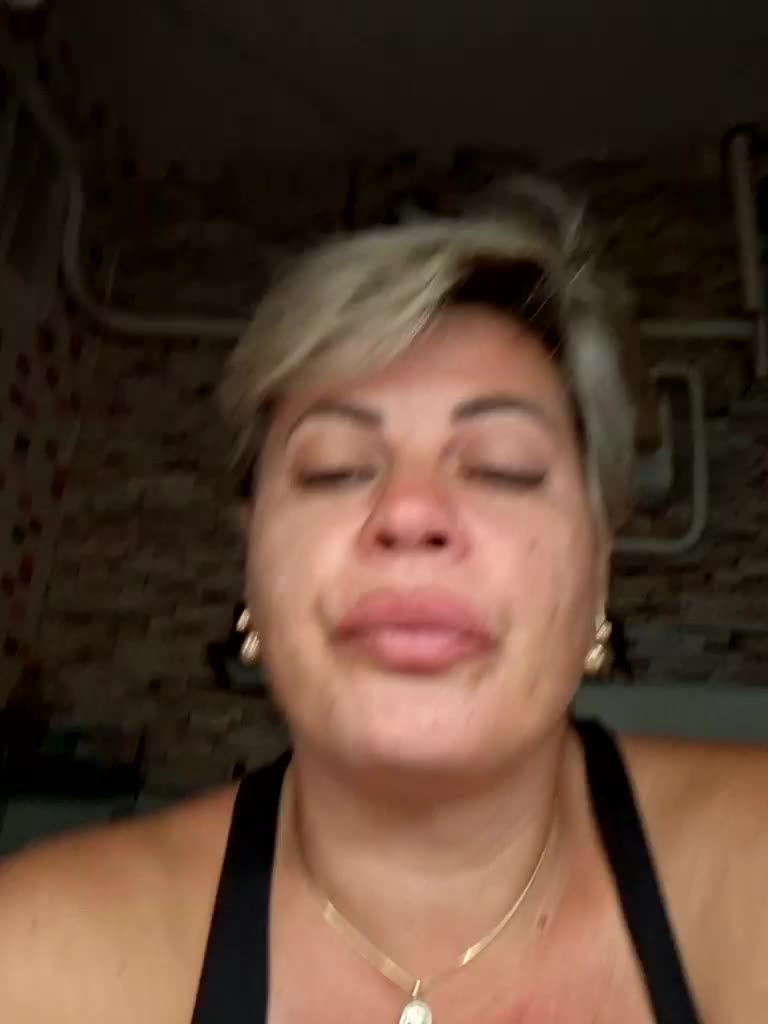 murr-kitty Adult Chat August 18, 2025