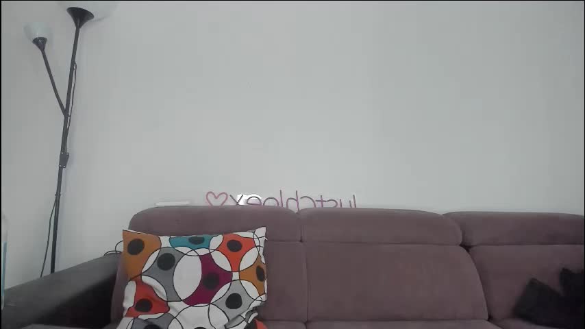 justchloex Adult Chat August 17, 2025