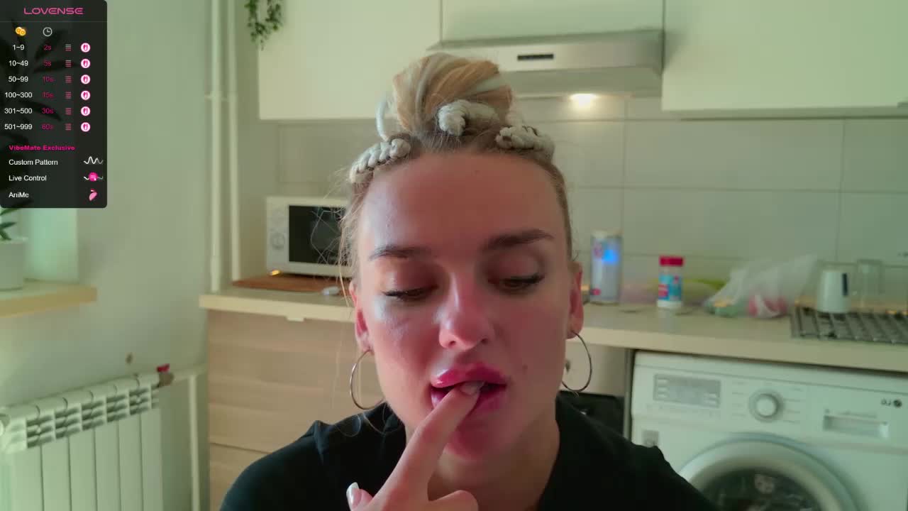 Tatachka1 Adult Chat August 18, 2025