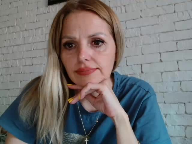 AngelAlone Adult Chat August 18, 2025