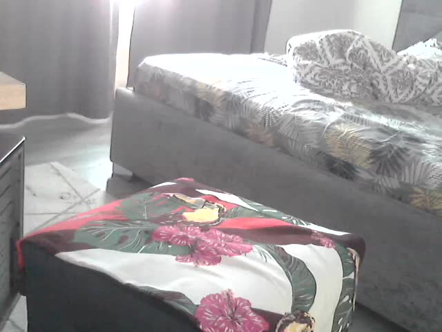 Marie301 Adult Chat August 18, 2025