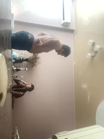 Flossy_Vettie Adult Chat August 18, 2025