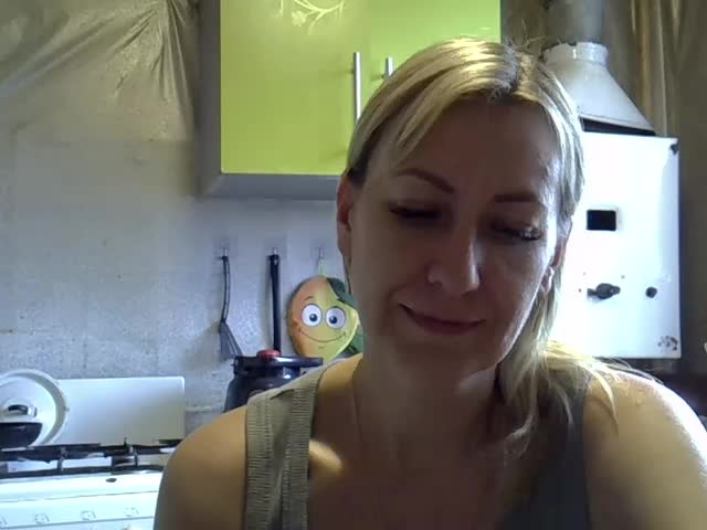 AshleyXHoney Adult Chat August 18, 2025