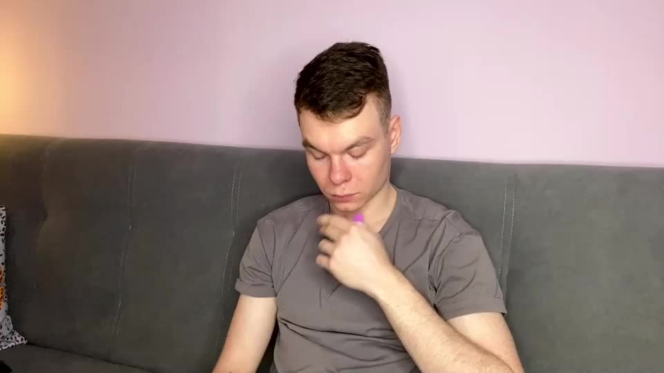 julielourens Adult Chat August 18, 2025