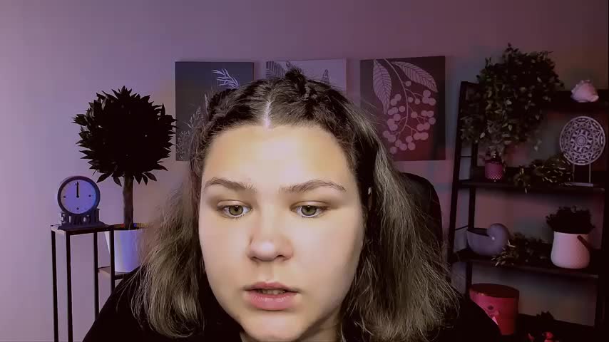 FlorenceAnderson Adult Chat August 18, 2025