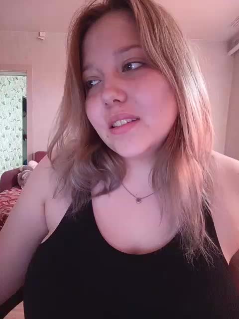 Vaverina Adult Chat August 18, 2025