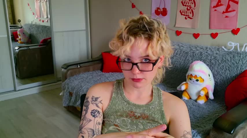 School_Love Adult Chat August 18, 2025