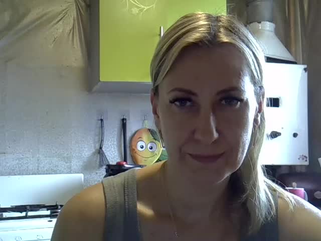 AshleyXHoney Adult Chat August 18, 2025