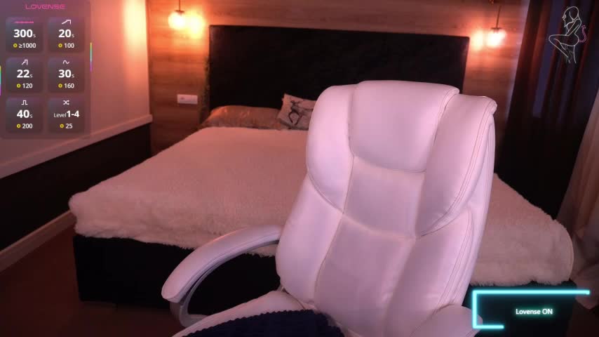 FataleNellie Adult Chat August 18, 2025