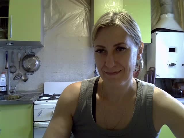 AshleyXHoney Adult Chat August 18, 2025