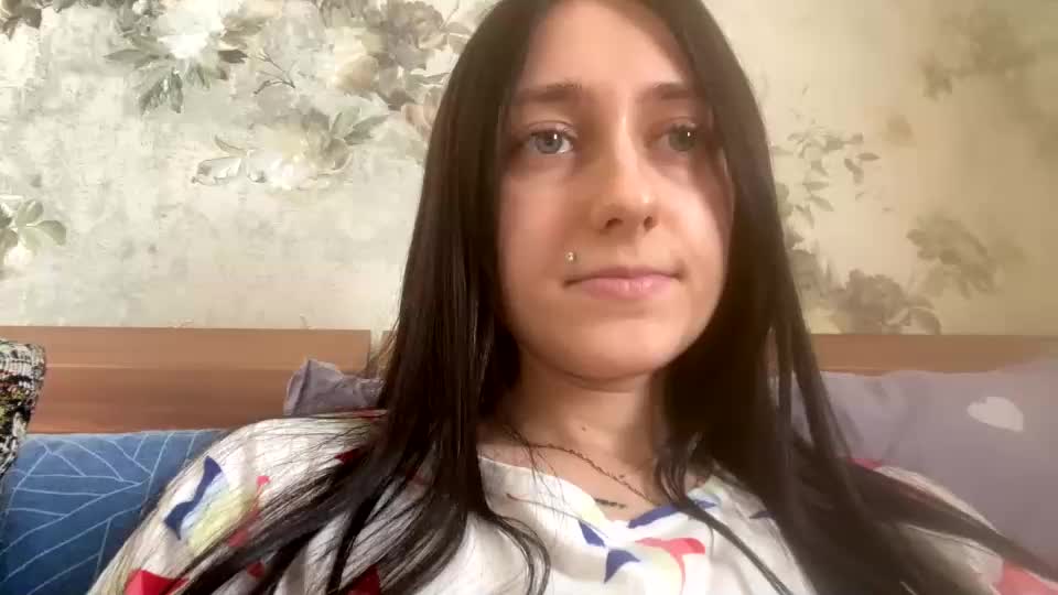 viktoria9898 Adult Chat August 18, 2025