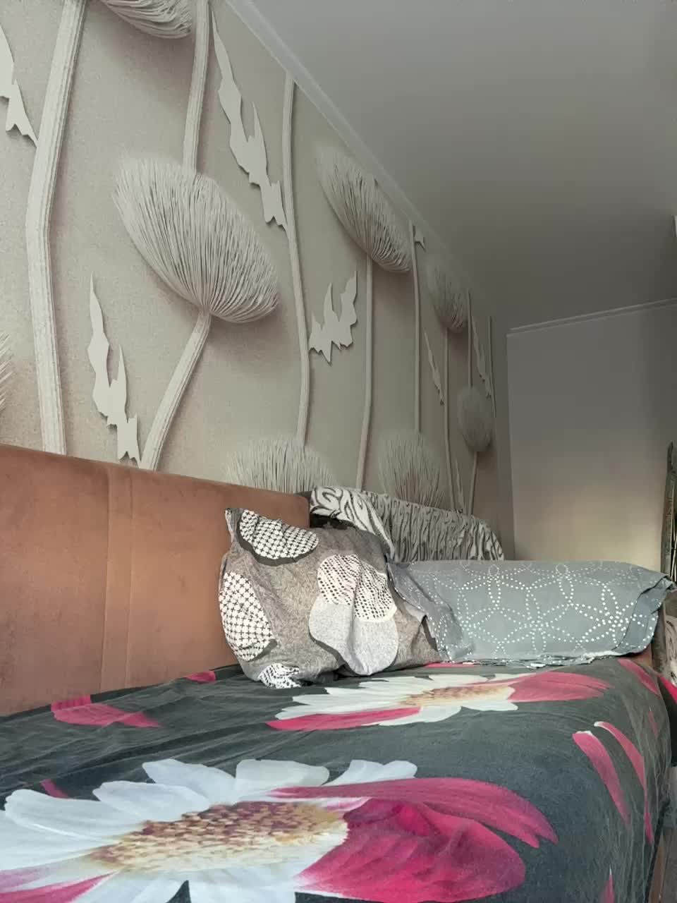 anyuta1212 Adult Chat August 19, 2025