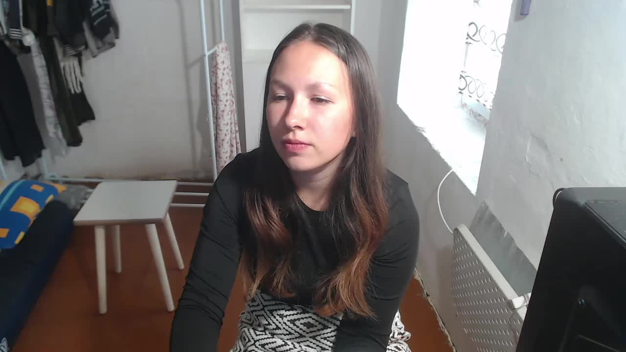 Mariax1 Adult Chat August 18, 2025