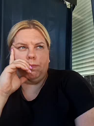 blondy_girl1499 Adult Chat August 19, 2025