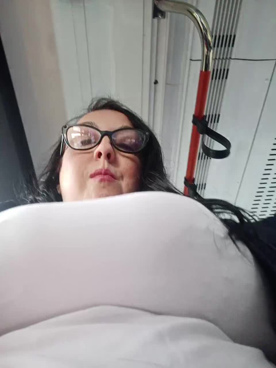 ViktoryDimond Adult Chat August 18, 2025