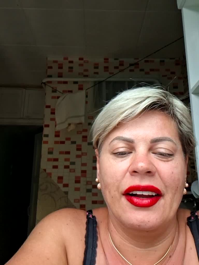 murr-kitty Adult Chat August 19, 2025