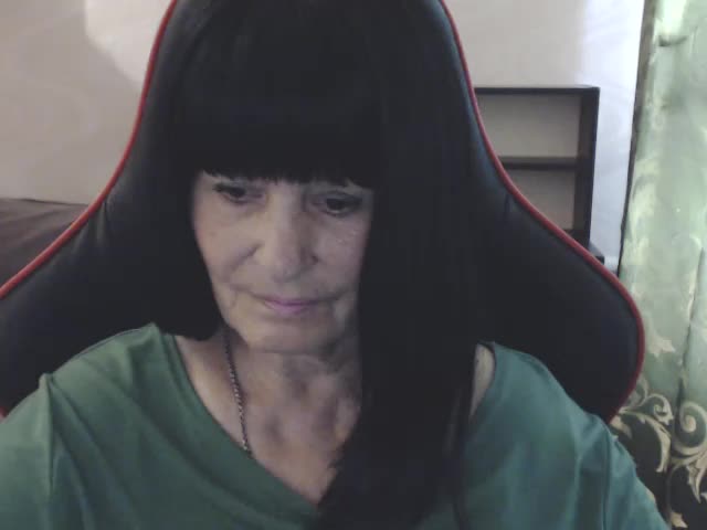 KatarinaGloss Adult Chat August 19, 2025