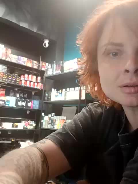 Redfoxlikefiree Adult Chat August 19, 2025