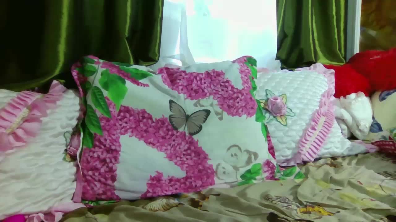 Aktriska Adult Chat August 19, 2025