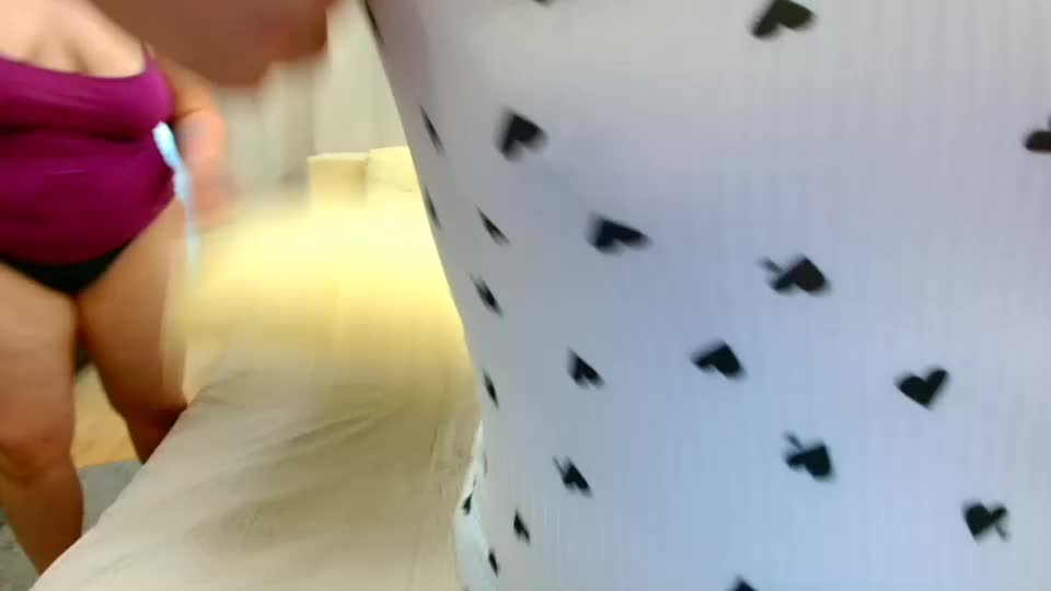 beckyandellen Adult Chat August 18, 2025