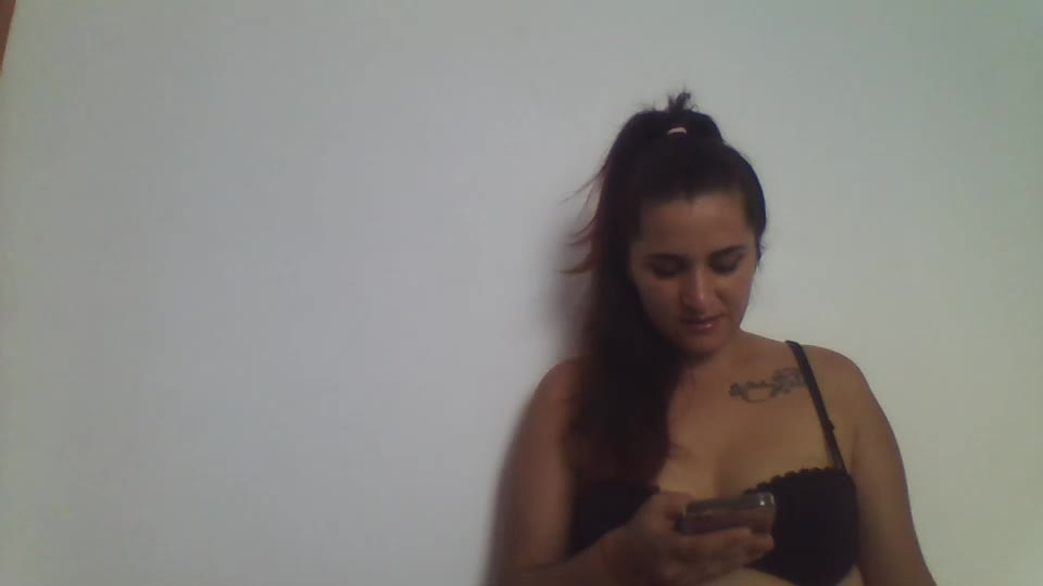 eveline_nancy Adult Chat August 18, 2025