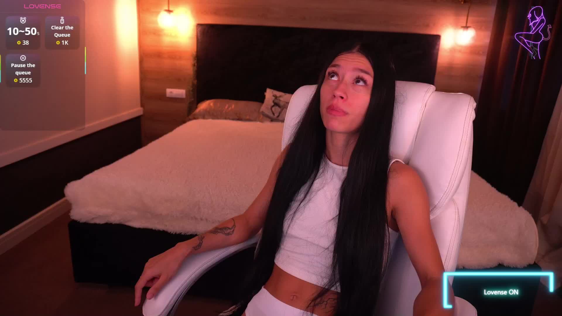 FataleNellie Adult Chat August 19, 2025