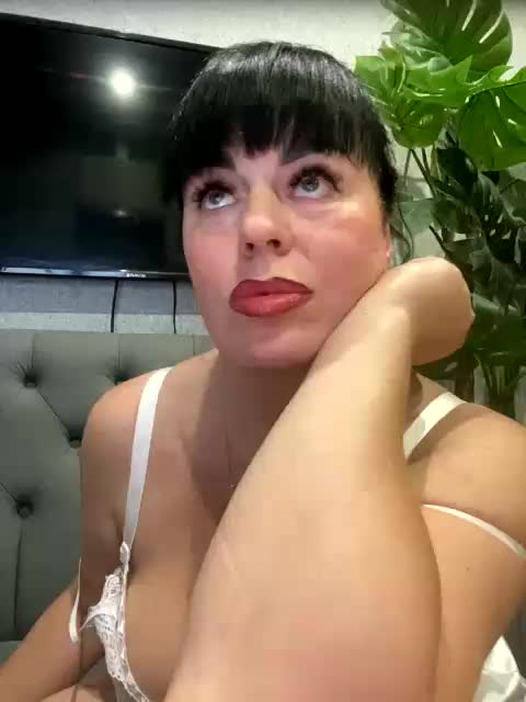 __Imerlana__ Adult Chat August 19, 2025