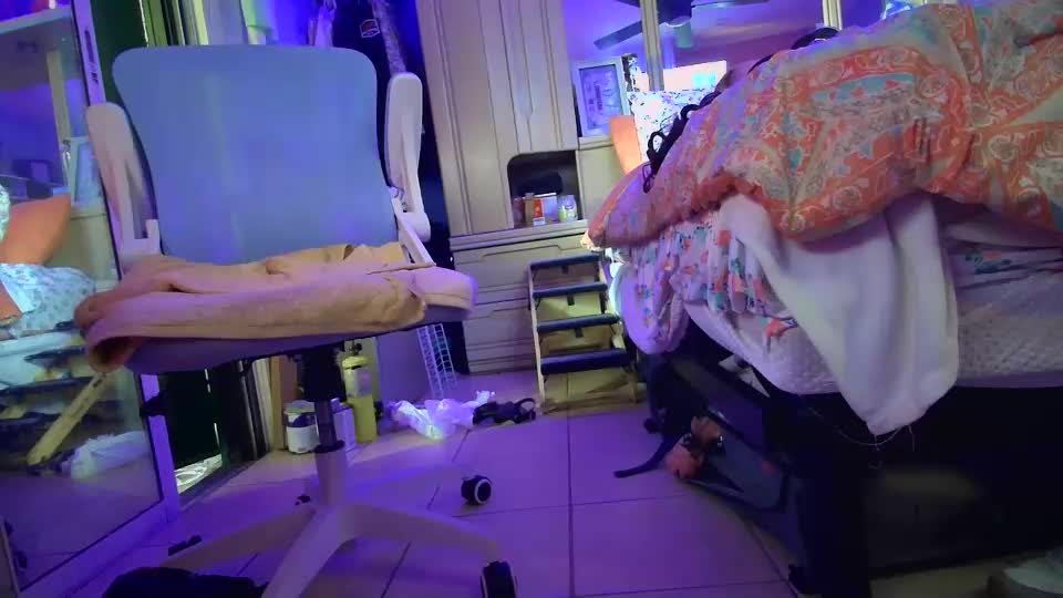 sweetnsexy95 Adult Chat August 18, 2025