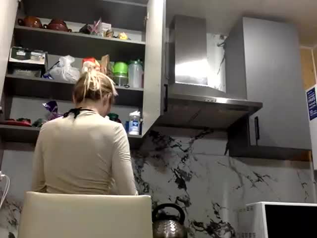 mel-collins Adult Chat August 19, 2025