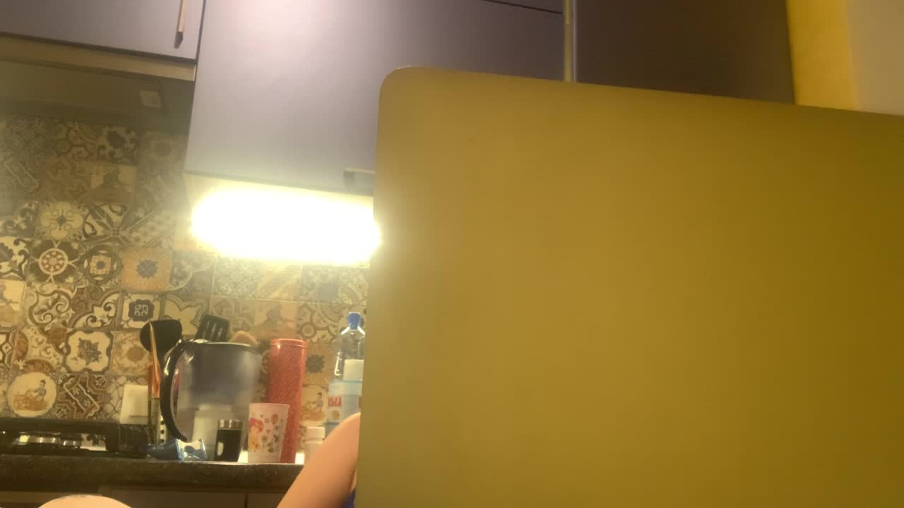 Oksana494 Adult Chat August 18, 2025