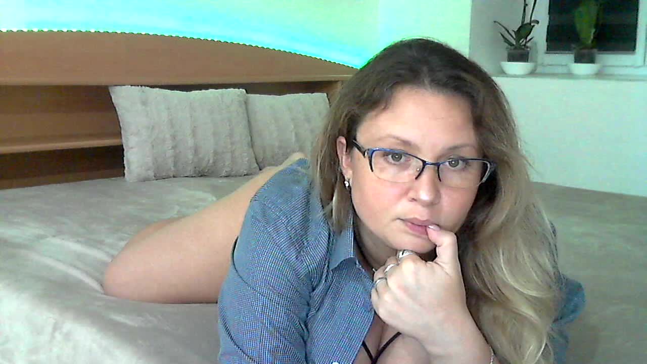 NERVOMOTINA Adult Chat August 19, 2025