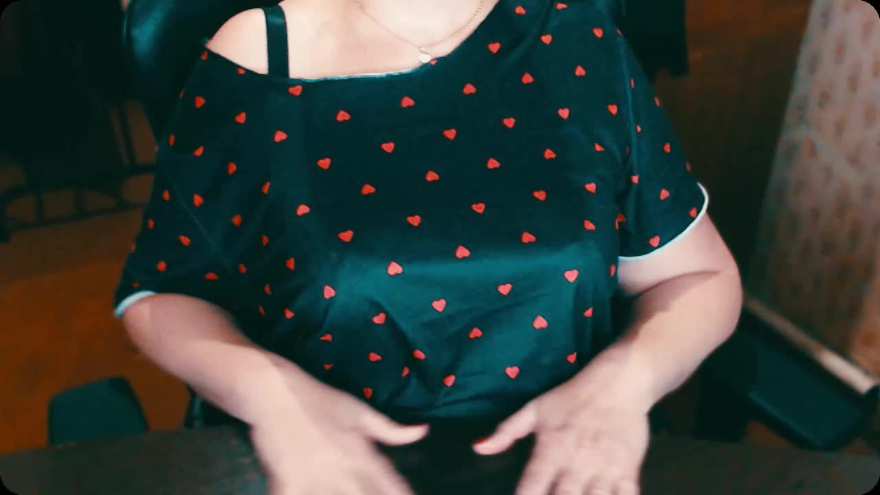 Alisa1917 Adult Chat August 19, 2025