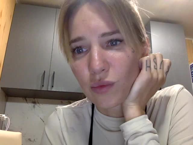 mel-collins Adult Chat August 19, 2025