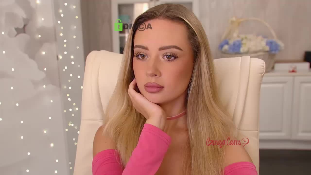 AnnaPopy Adult Chat August 19, 2025