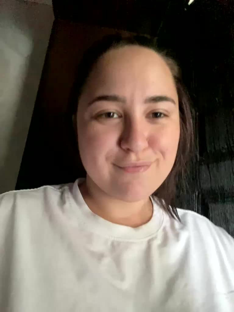 LisnoraGold Adult Chat August 19, 2025