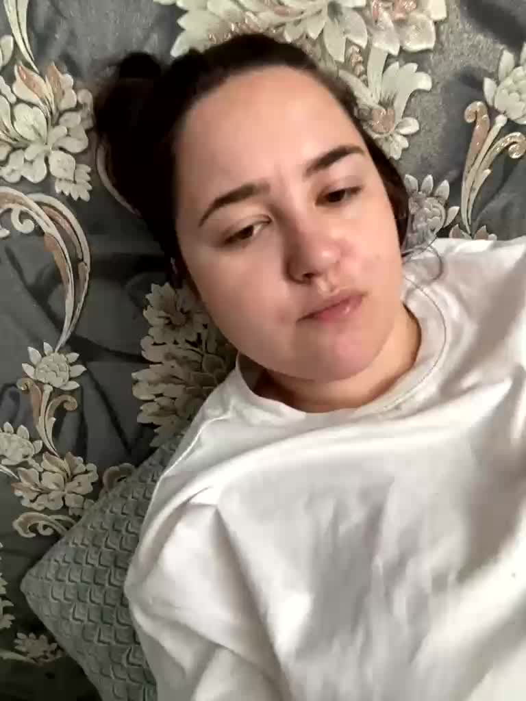 LisnoraGold Adult Chat August 19, 2025