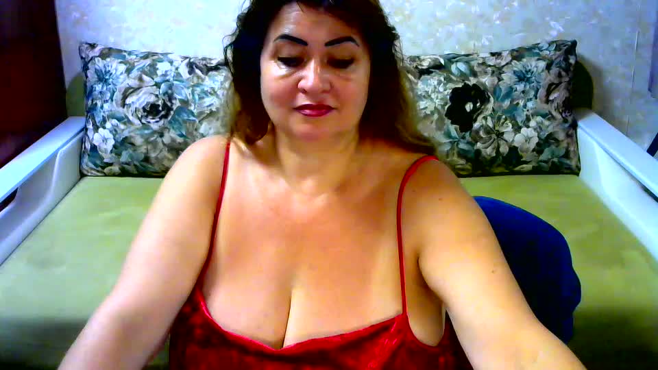 hugenipple Adult Chat August 19, 2025