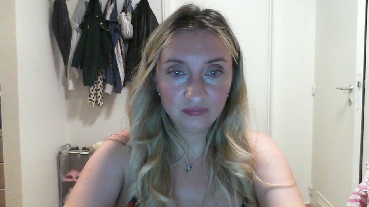 RuslanaFlower Adult Chat August 19, 2025