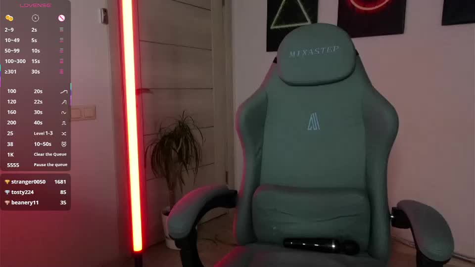 agelina_summer Adult Chat August 19, 2025